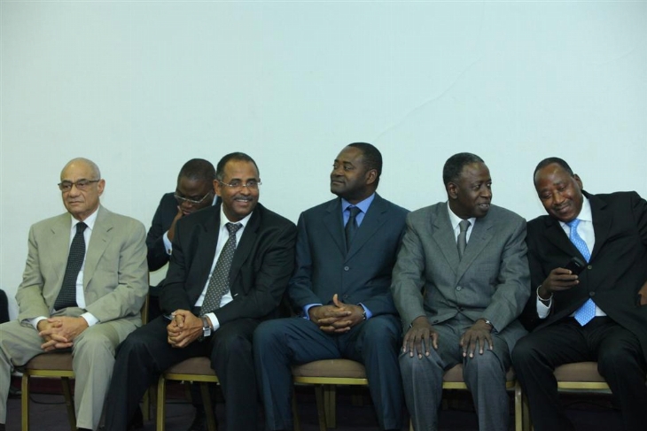 Le gouvernement du Premier Ministre Guillaume Soro a pris d`importantes décisions, dont le rappel de 25 Ambassadeurs